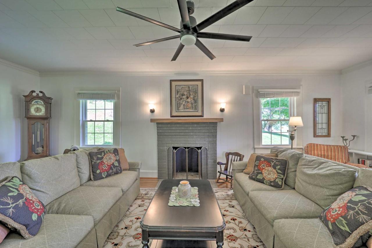Villa Family-Friendly Retreat Enjoy Year-Round Fun Abingdon Exterior foto