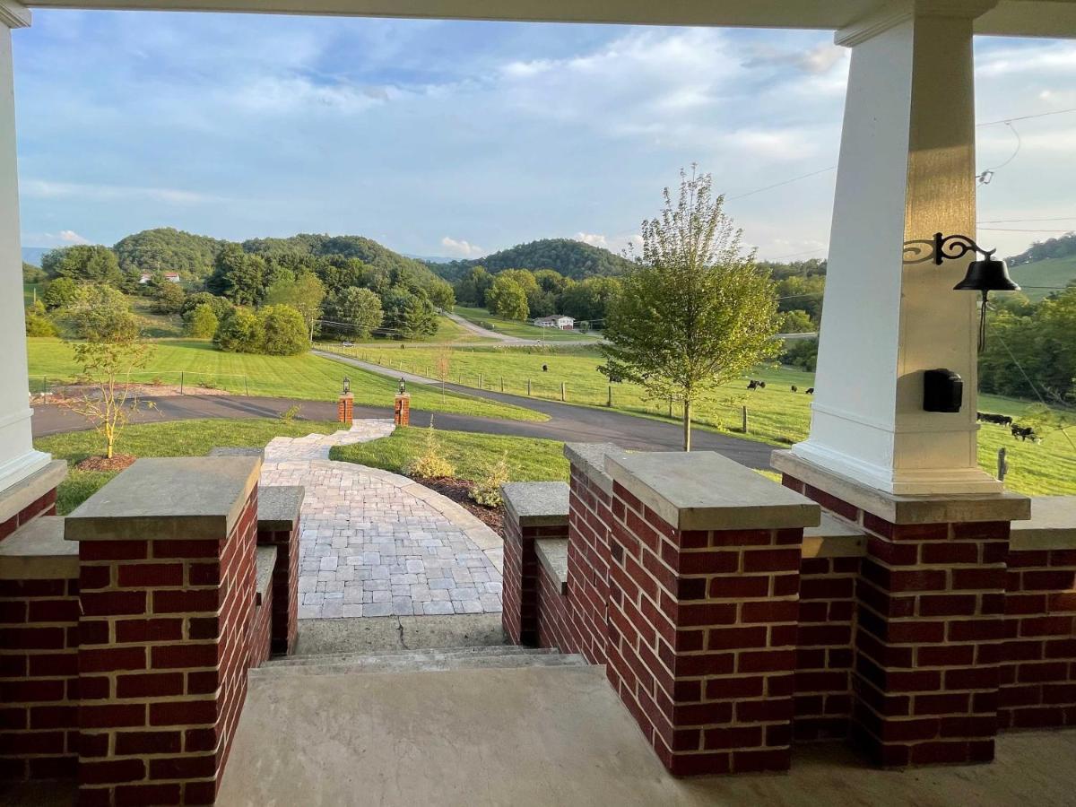 Villa Family-Friendly Retreat Enjoy Year-Round Fun Abingdon Exterior foto